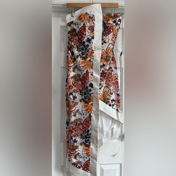 RENGIN Asymmetrical Floral Print Dress - Picture 3 of 12
